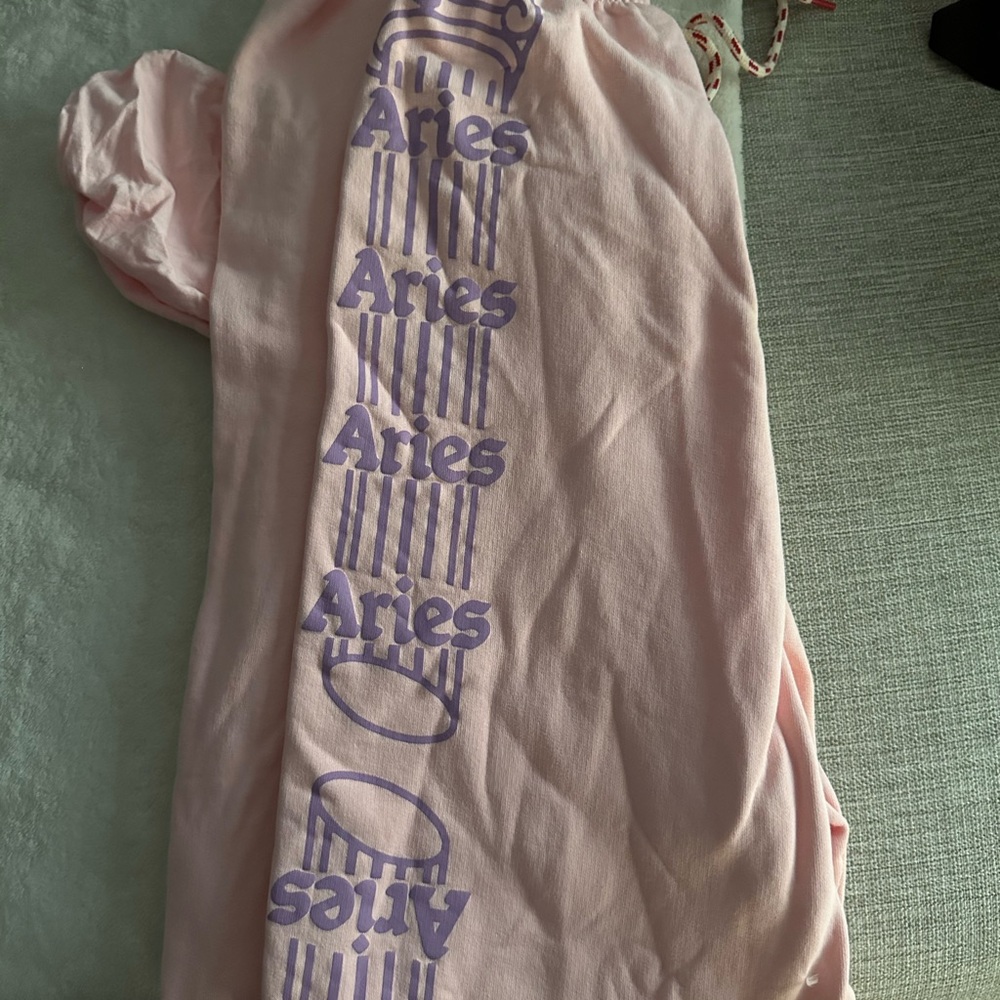 Women’s Pink Aries Sweatpants